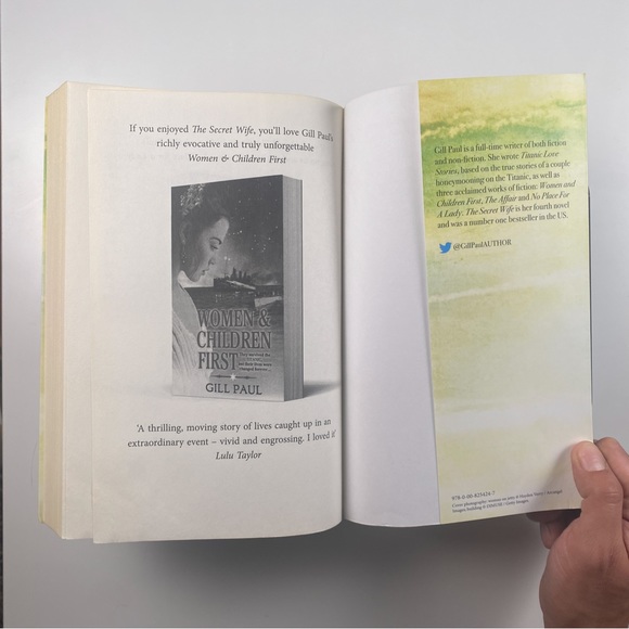 2/$25 - The Secret Wife by Gill Paul - Picture 11 of 11
